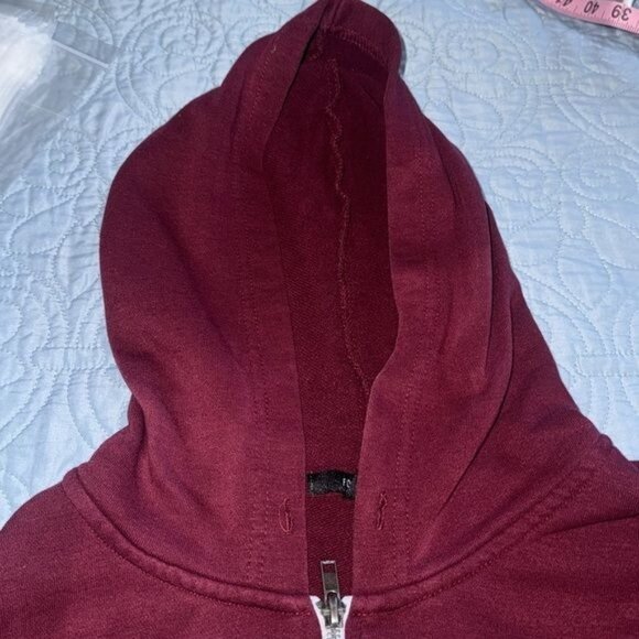 Forever 21 Burgundy Cropped Hoodie With Full Zip Closure - Size M - Picture 3 of 7
